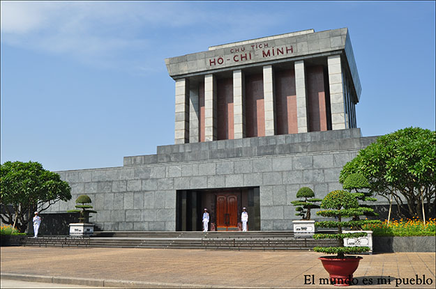Mausoleo de Ho-Chi Minh en Hanoi