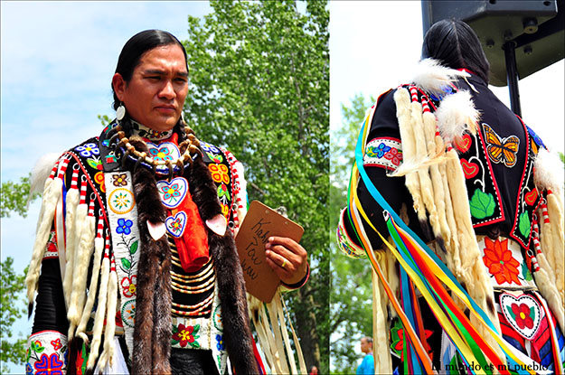 Jurado en el concurso de danza Mohawk